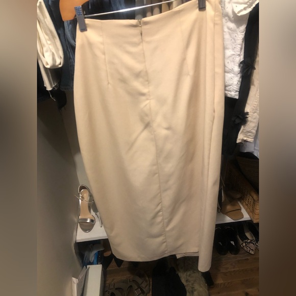 Zara midi skirt - Picture 2 of 4